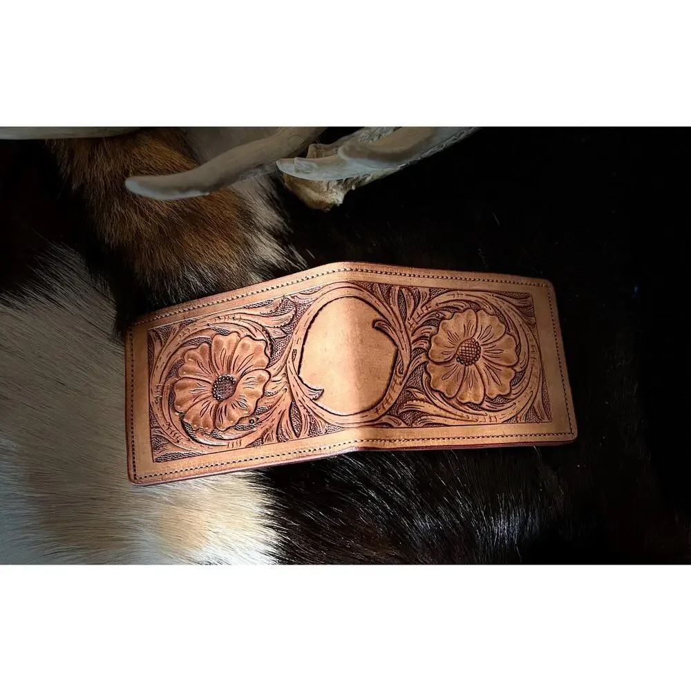 Handmade Wallet - Leather Bifold Wallet for Men - Artisan Crafted